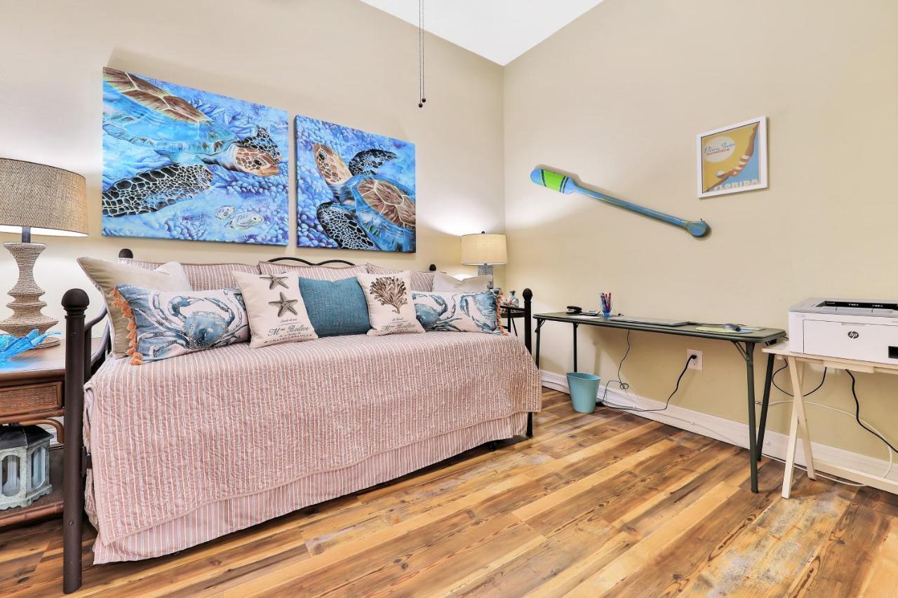 Apartamento Bay Front Oasis St. Pete Beach Exterior foto